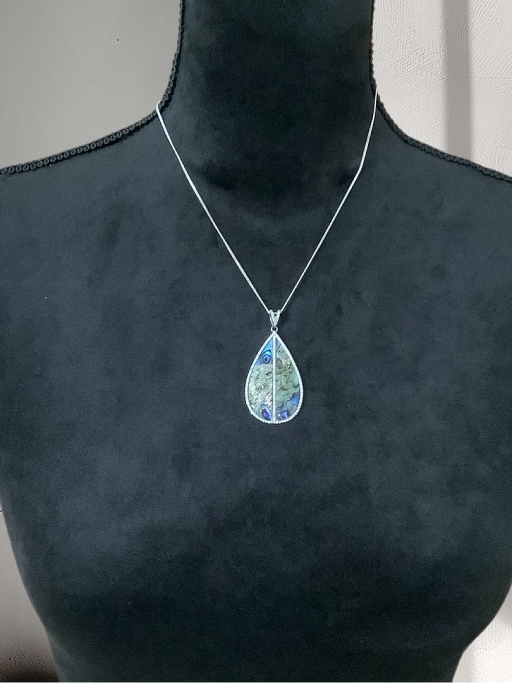 925 Sterling Silver Abalone Teardrop Pendant Necklace with crystal accents. NWT - Picture 2 of 6